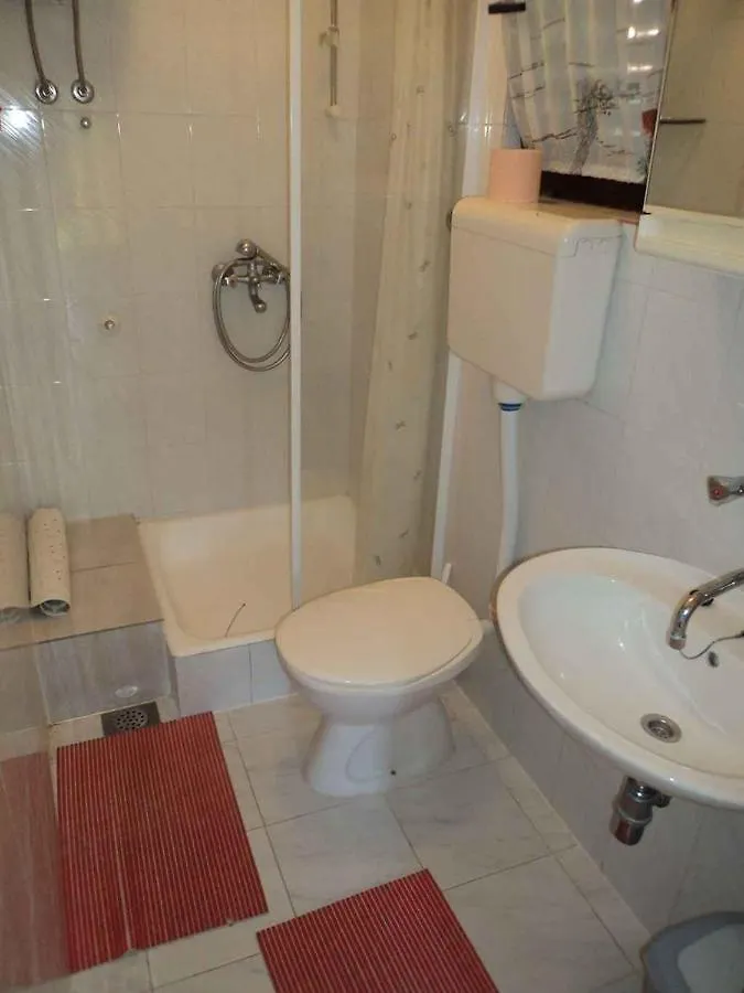 Apartment Studio In Valbandon Istrien 8360 Croatia